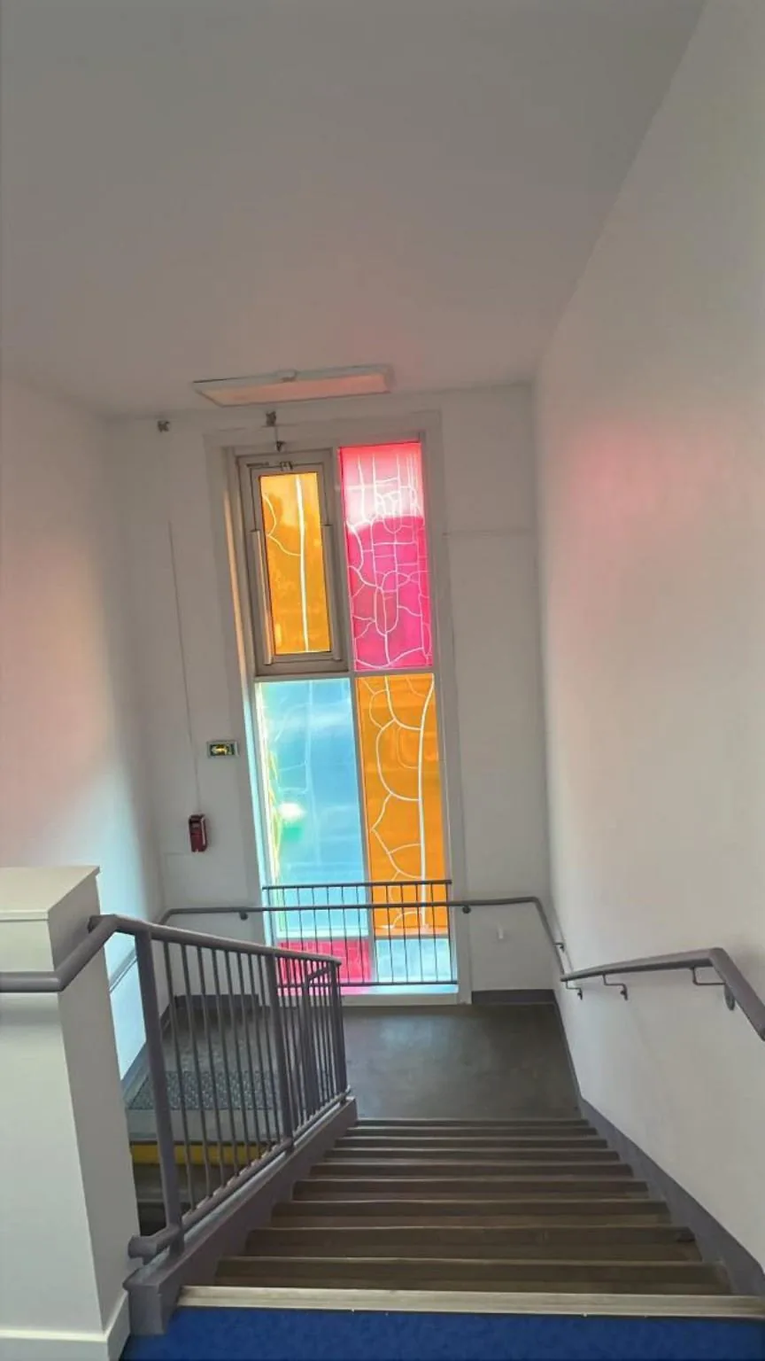 Escalier de l’école Jean Moulin au Pont-de-Claix